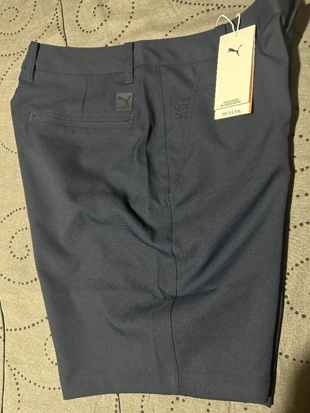 PUMA DEALER GOLF ELEVATED STYLE NAVY BLAZER SHORTS SIZE 40 OR 30 MEN NWT $70.00